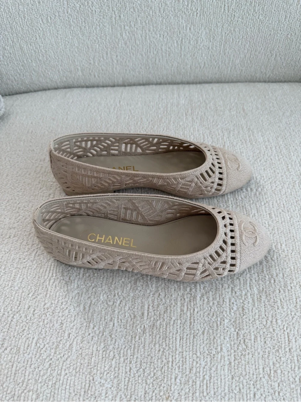 CHANEL Beige Openwork Tweed CC Ballet Flats